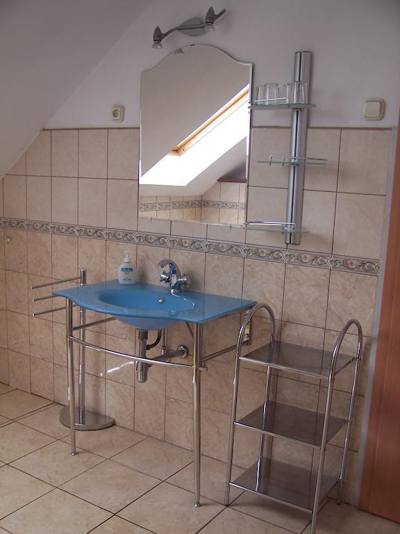 Akacia Apartment - Free Inside Parking, 2 Bedrooms, Garden, Next To Centre Budapest Zimmer foto